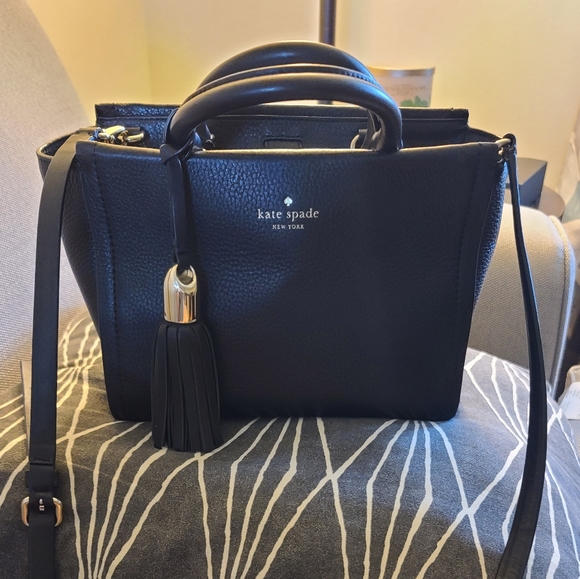 kate spade Handbags - Kate Spade medium satchel